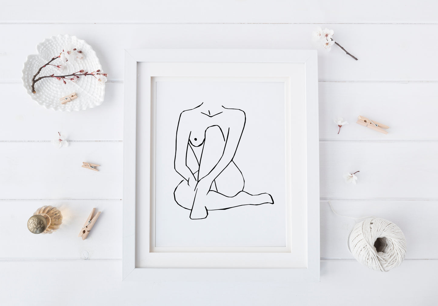 Bathroom print, woman line drawing, woman body simplistic line art bathroom bedroom unframed wall art poster print, line art, bathroom art